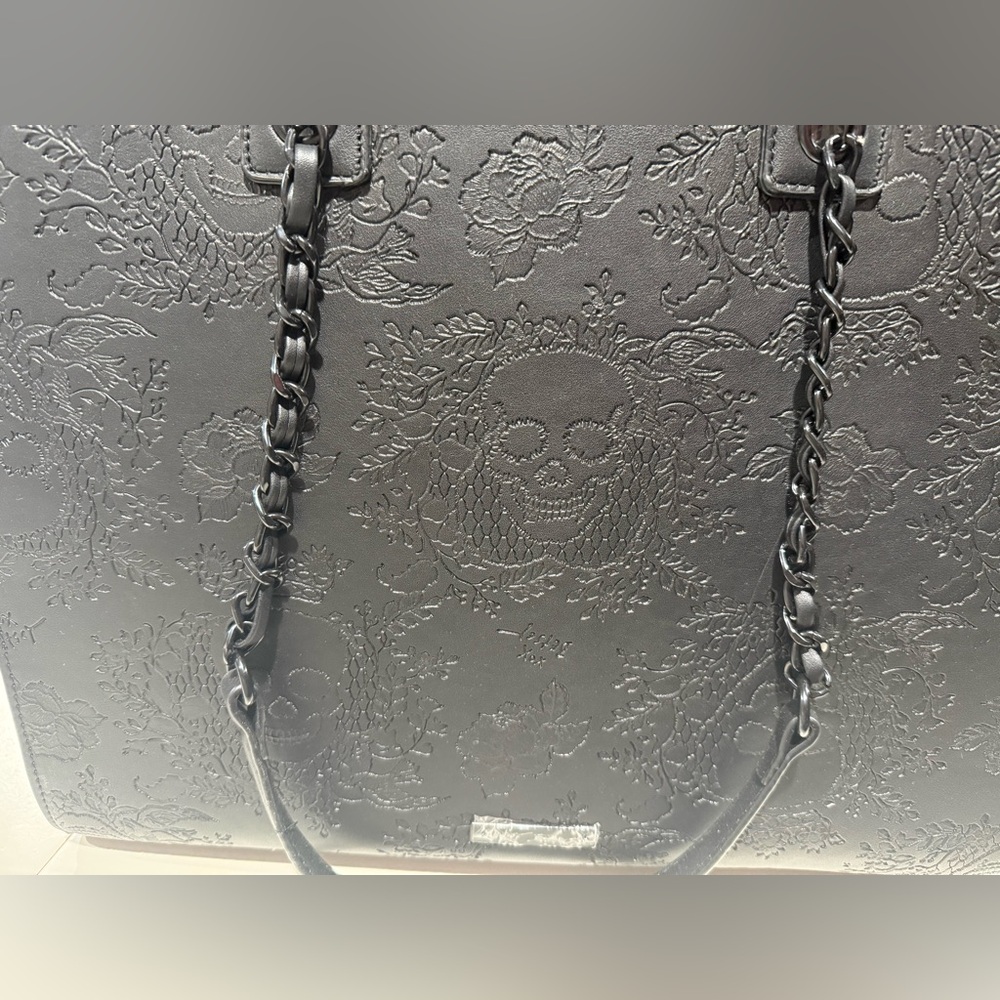 Betsey Johnson Skull Tote - Picture 3 of 11